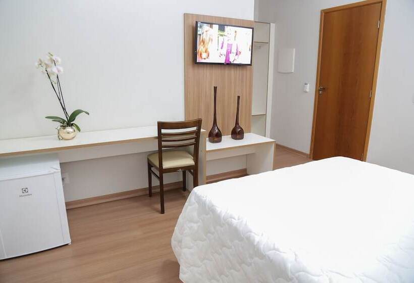 디럭스 룸, Rota Hoteis Itumbiara