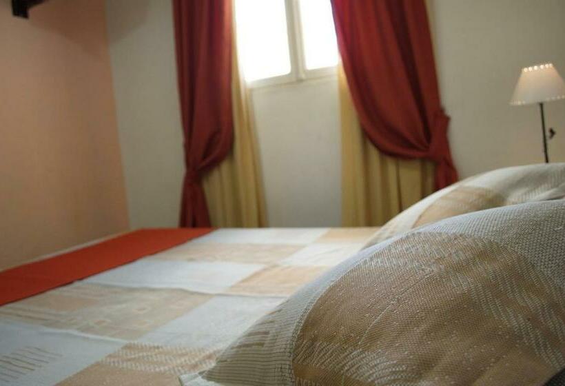 اتاق استاندارد, Rutas