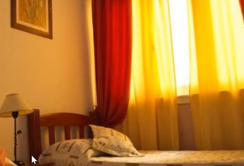 اتاق ساده سه نفره, Rutas