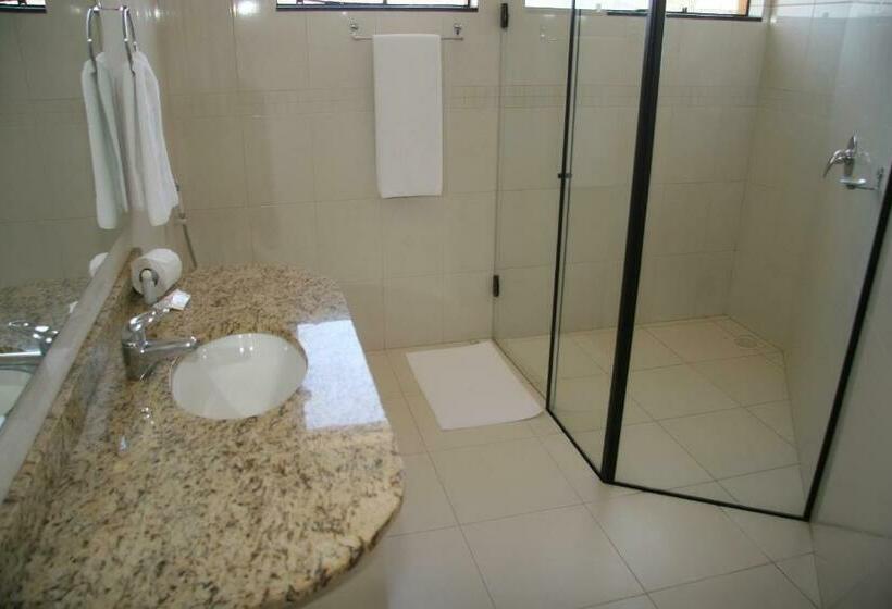 스탠다드 룸 킹사이즈 침대, Thile Park