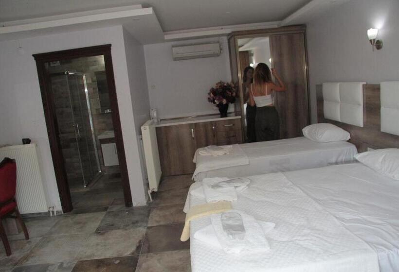 수피리어 룸, Uzunhan