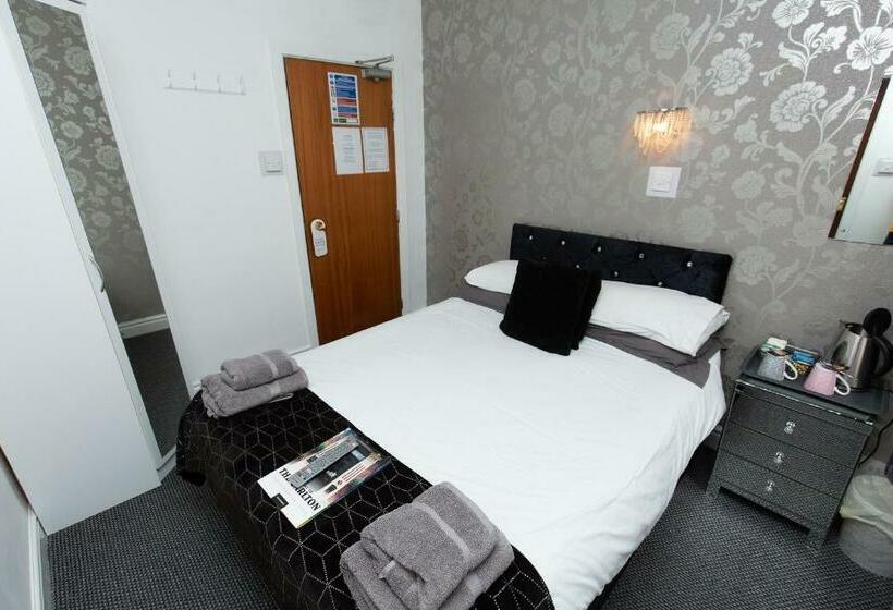 חדר סטנדרט, The Carlton