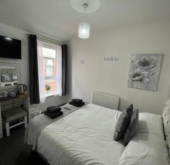 חדר סטנדרט, The Carlton