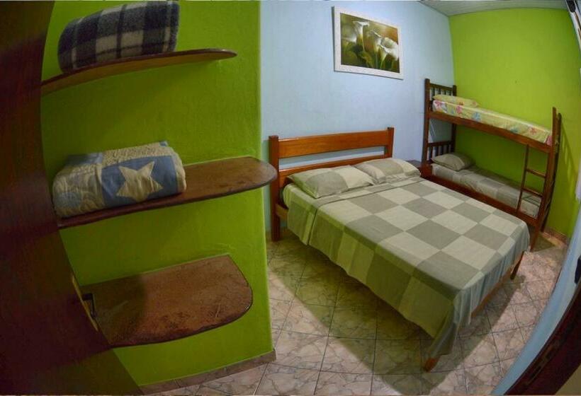 Standaard Driepersoonskamer, Pousada E Hostel Chapada Suites