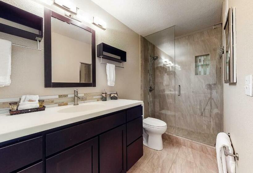 דירת שני חדרים, Villas At Walton Creek 1476