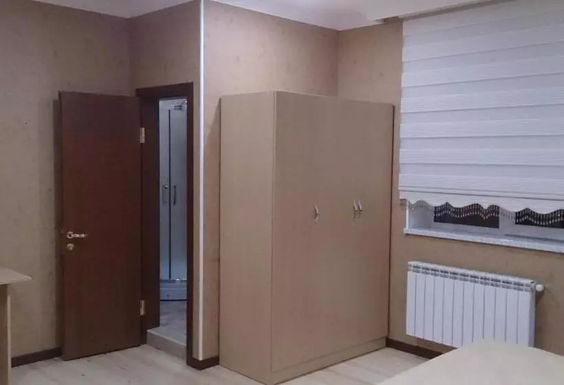اتاق استاندارد سه نفره, Baku Butik Mini