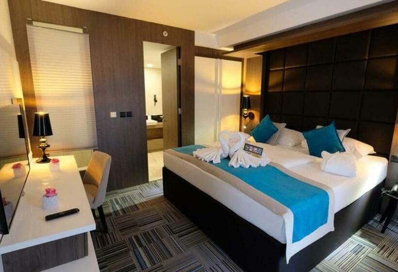 سوییت, Hills Sarajevo Congress & Thermal Spa Resort