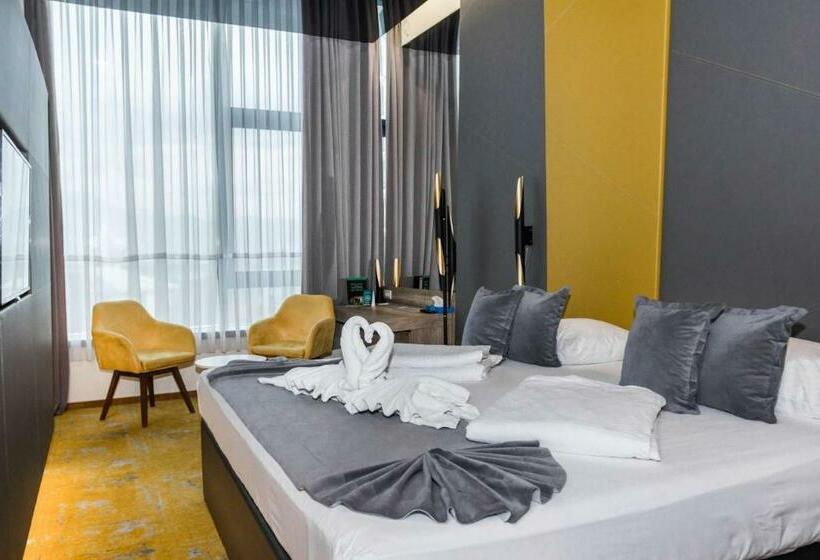 اتاق لوکس با بالکن, Hills Sarajevo Congress & Thermal Spa Resort