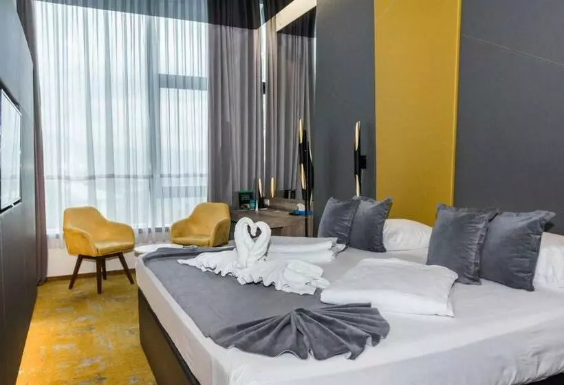 اتاق لوکس با بالکن, Hills Sarajevo Congress & Thermal Spa Resort
