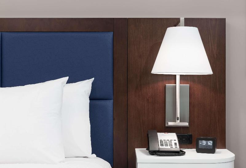 اتاق لوکس با بالکن, Hills Sarajevo Congress & Thermal Spa Resort