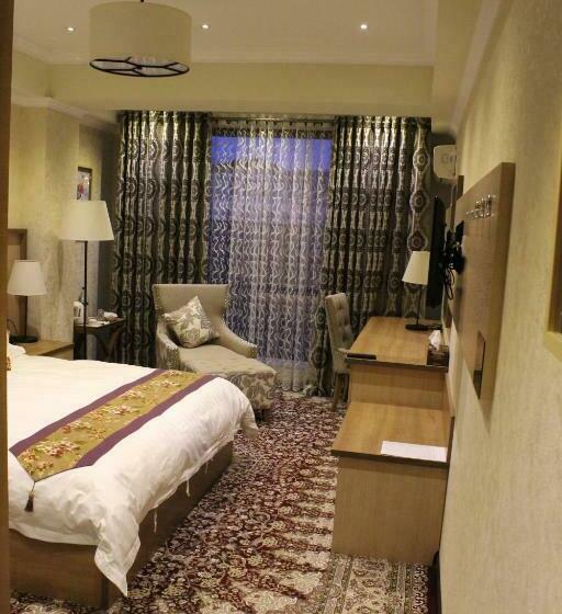 اتاق استاندارد یک تخته با بالکن, Atlas