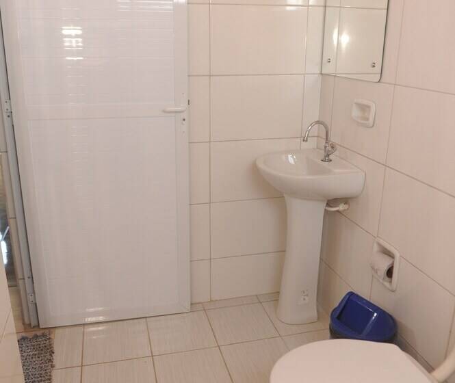 标准三人间, Bem Vindo