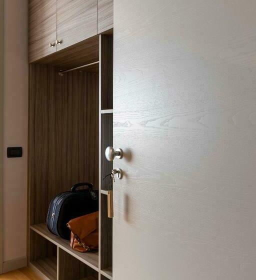 デラックスルーム, La Primula