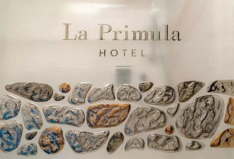 Deluxe Room, La Primula
