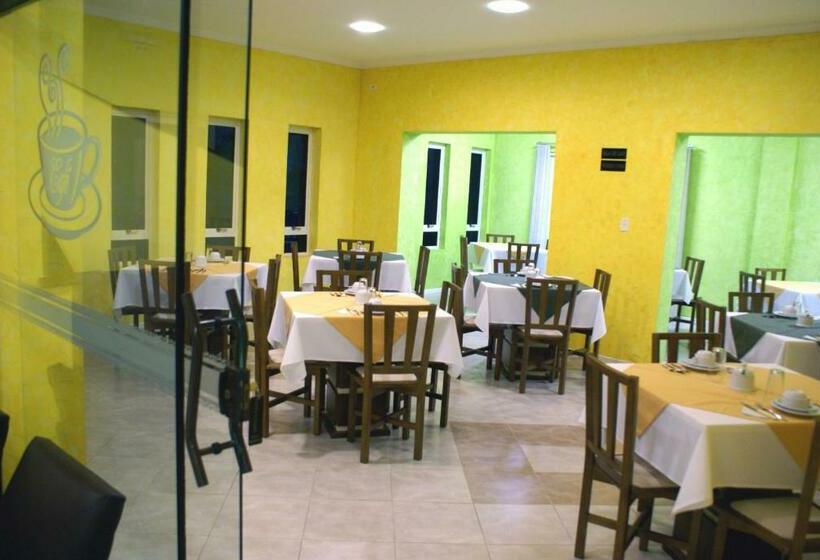 经济四人房间, Manayara