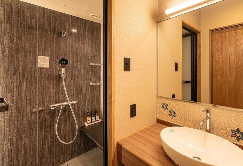 חדר סטנדרט, Mikuma