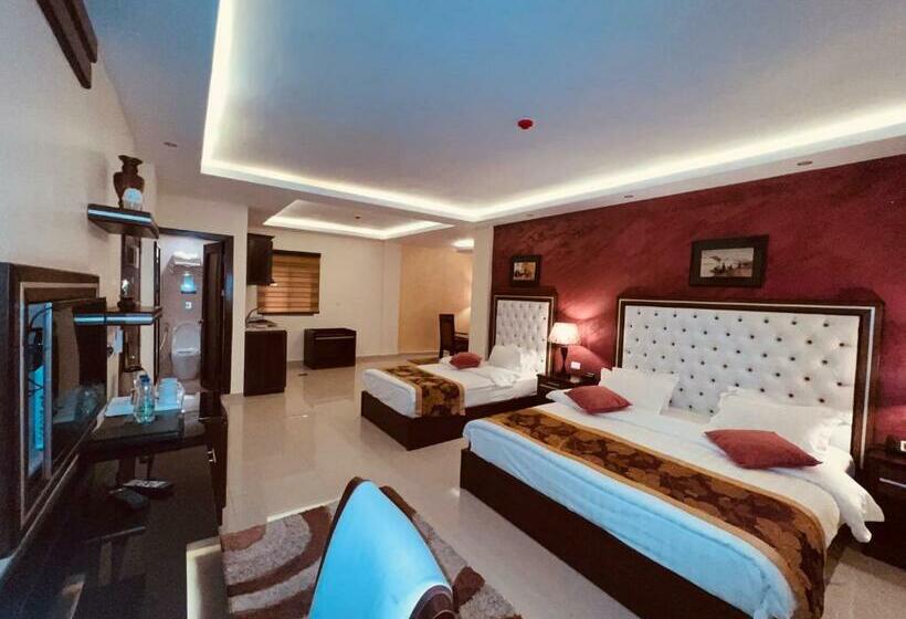 سوییت لوکس, P Quattro Relax