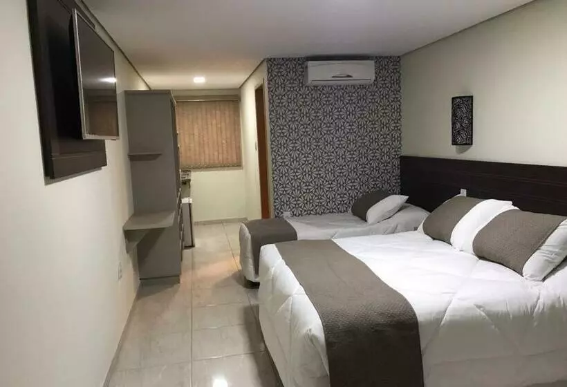 デラックスの４人部屋, Do Reinildo Ii