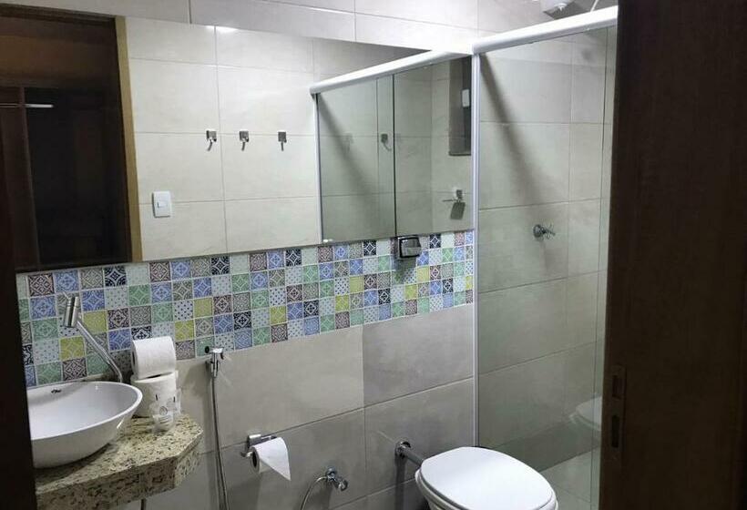 Dört Kişilik Delüks Oda, Do Reinildo Ii