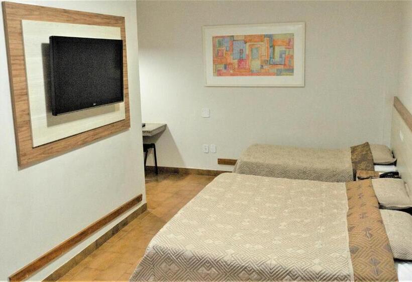 Четырехместный Номер Superior, Pouso Novo