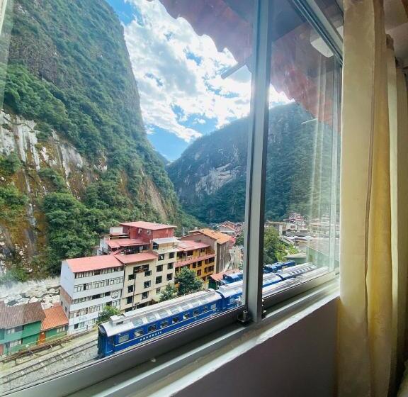 Семейный Номер Вид на Горы, Vista Mapi