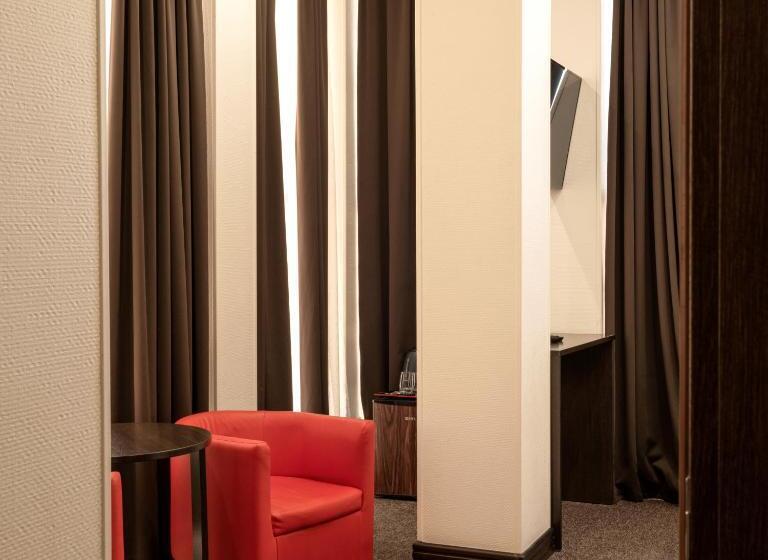 اتاق استاندارد, Zhanaotel