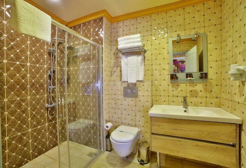 חדר סופריור לשלושה, Amara Old City Hotel & Spa