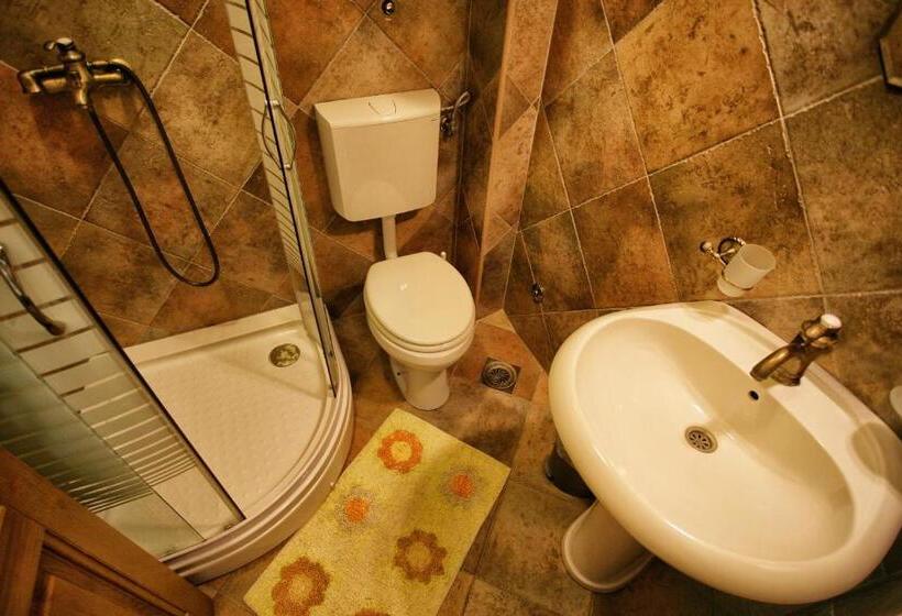 آپارتمان 1 خوابه با چشمانداز دریا, B&b Apart Hotel Paštrovski Konak