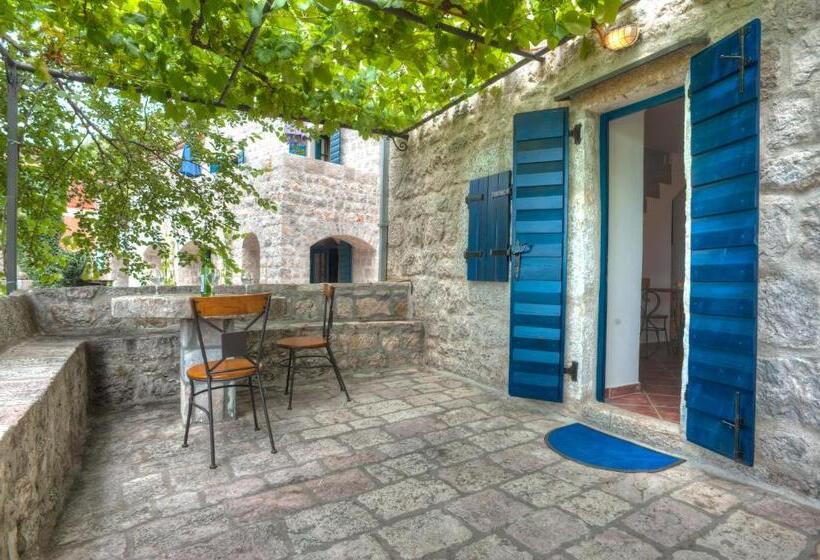 آپارتمان دوبلکس 1 خوابه, B&b Apart Hotel Paštrovski Konak