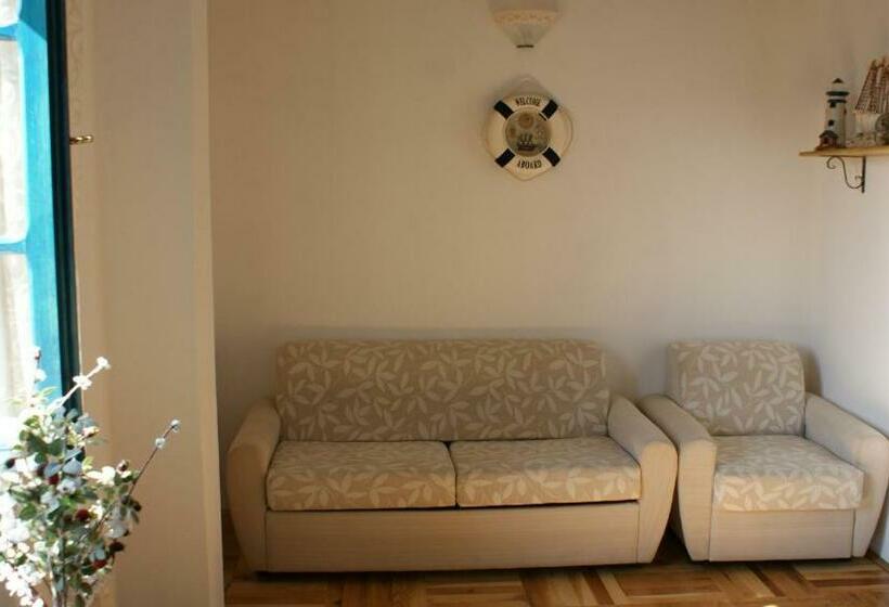 آپارتمان خانوادگی, B&b Apart Hotel Paštrovski Konak