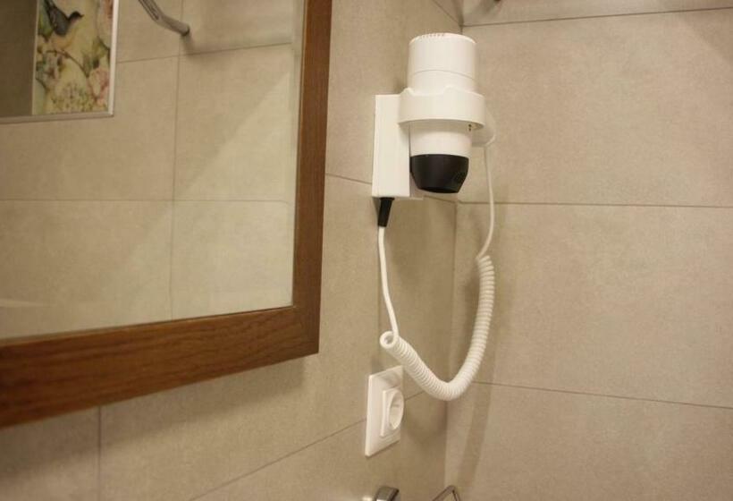 标准间, Focamor Otel