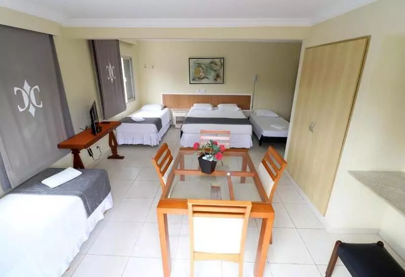 اتاق استاندارد چهارنفره با چشم‌انداز جانبی دریا, Charme Hotel Guarujá Frente Mar