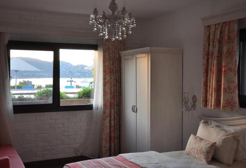 Economy Room, Badem Tatil Evi