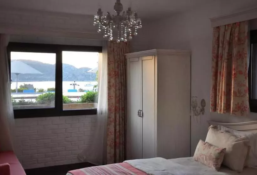 Economy Room, Badem Tatil Evi