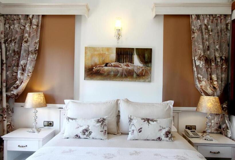 オーシャンビューデラックスルーム, Badem Tatil Evi