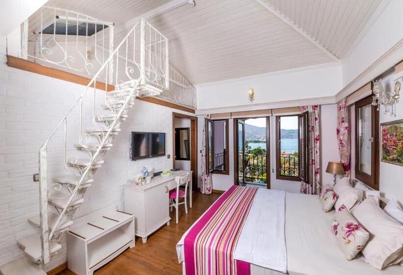 オーシャンビューデラックスルーム, Badem Tatil Evi