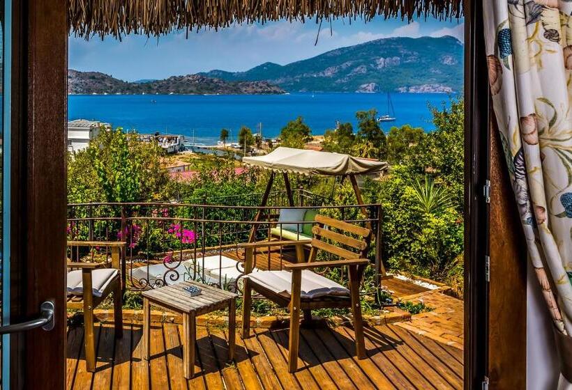 オーシャンビューデラックスルーム, Badem Tatil Evi