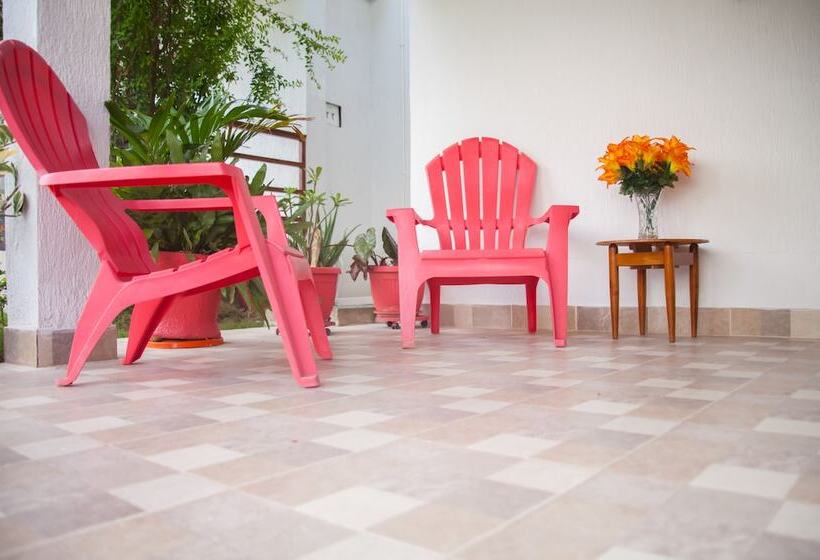 בונגלו סטנדרט 2 חדרי שינה, Cabanas Green Yard