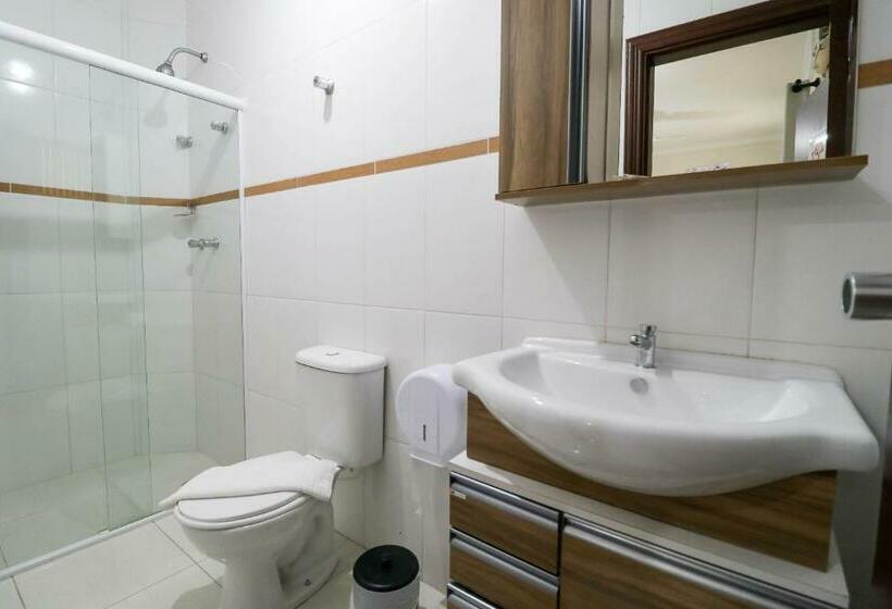 스탠다드 발코니 룸 측면 바다 전망, Charme Hotel Guarujá Frente Mar