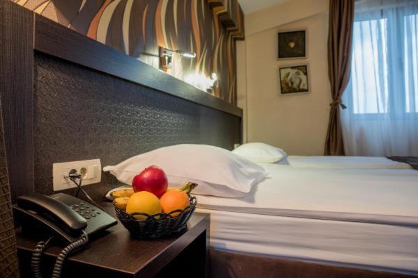 اتاق اکونومی, Crnogorska Kuća