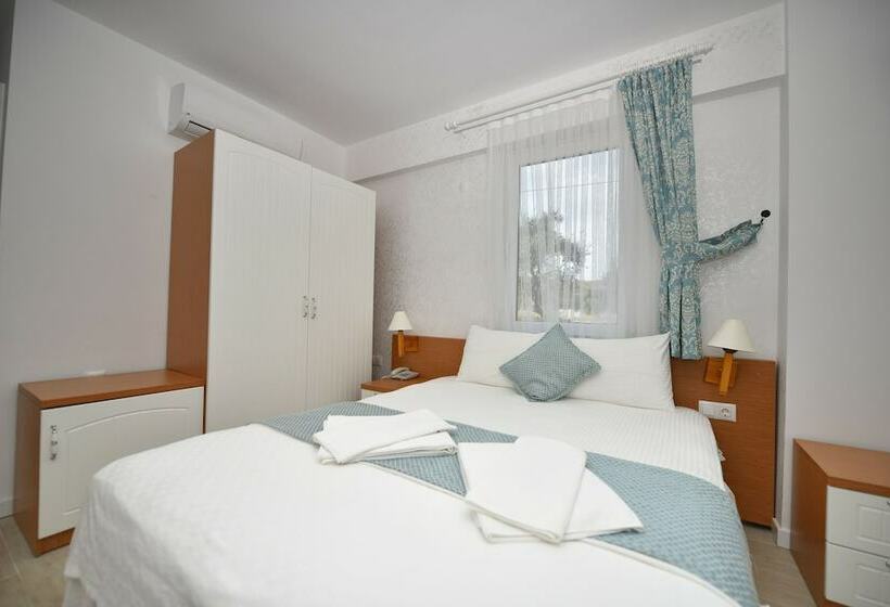 Standard Room Garden View, Garden Ada