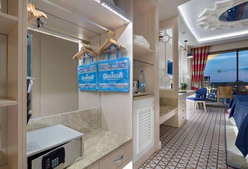 חדר סטנדרט נוף לבריכה, Granada Luxury Belek   Family Kids Concept