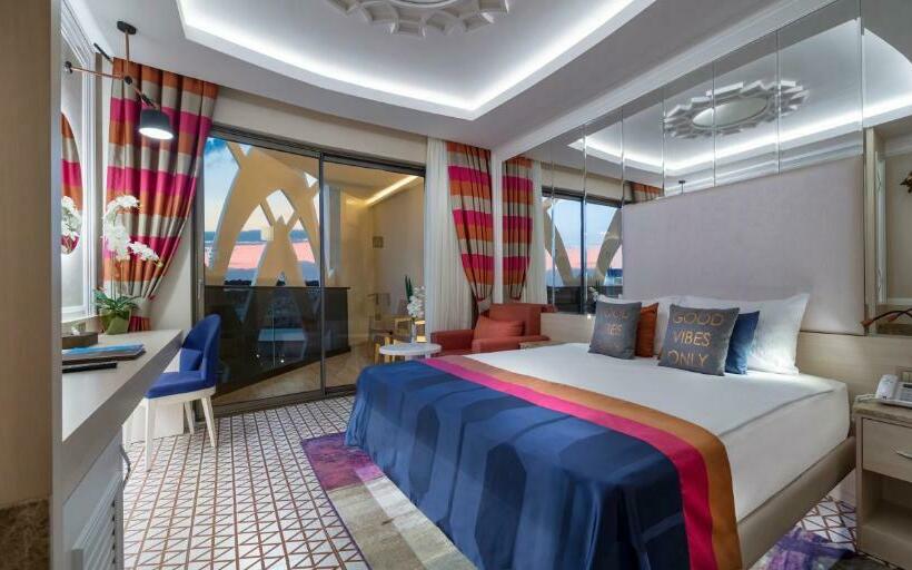 Habitación Familiar, Granada Luxury Belek   Family Kids Concept