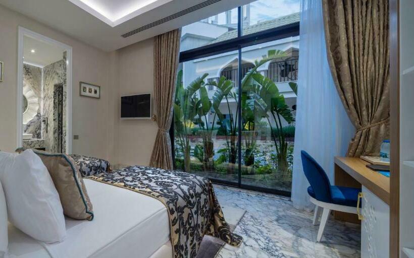 Вилла с 1 спальней и бассейном, Granada Luxury Belek   Family Kids Concept