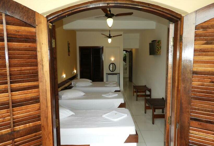 غرفة قياسية رباعية, Parque Atlantico