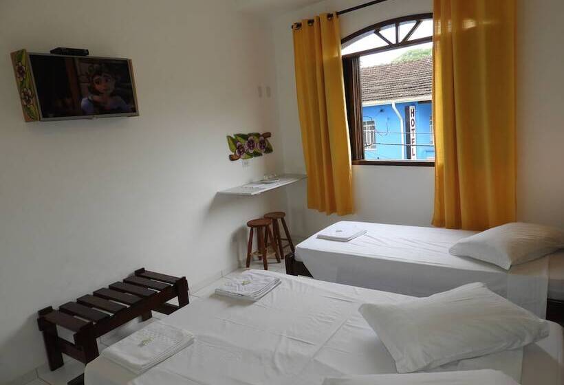 غرفة قياسية ثلاثية, Parque Atlantico