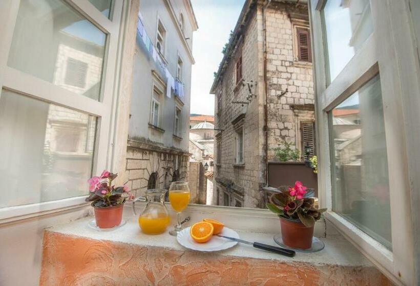 City View Suite, Rendez Vous