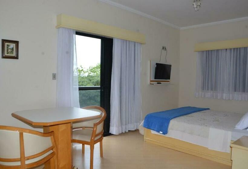 4인용 스탠다드 룸, Rovi Plaza