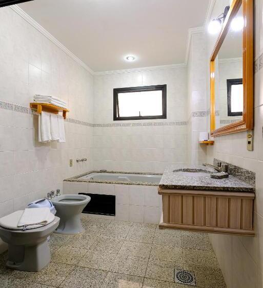 스탠다드 트리플 룸, Rovi Plaza