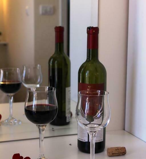 اتاق استاندارد با بالکن و چشمانداز دریا, Swiss Residence Montenegro